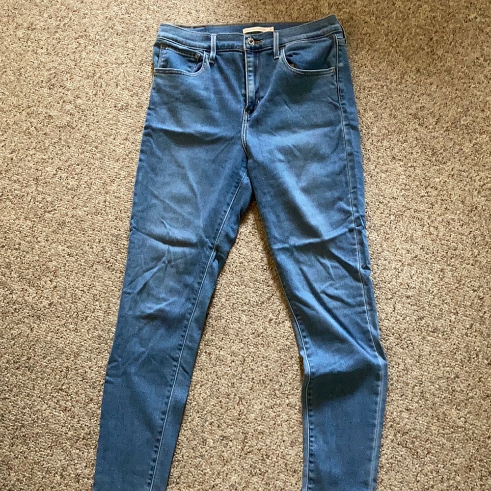Size 30 Levi’s